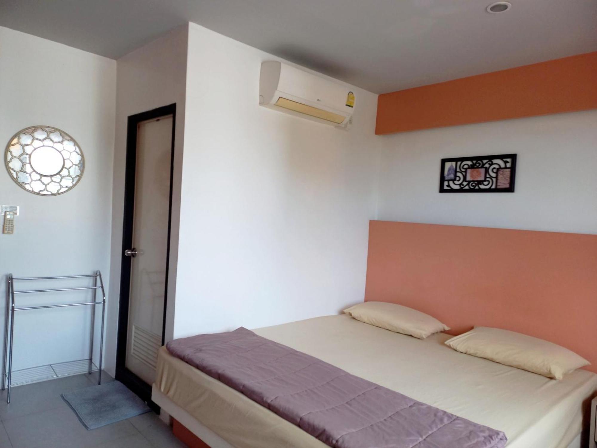 In Phuket House Hotel Exterior photo